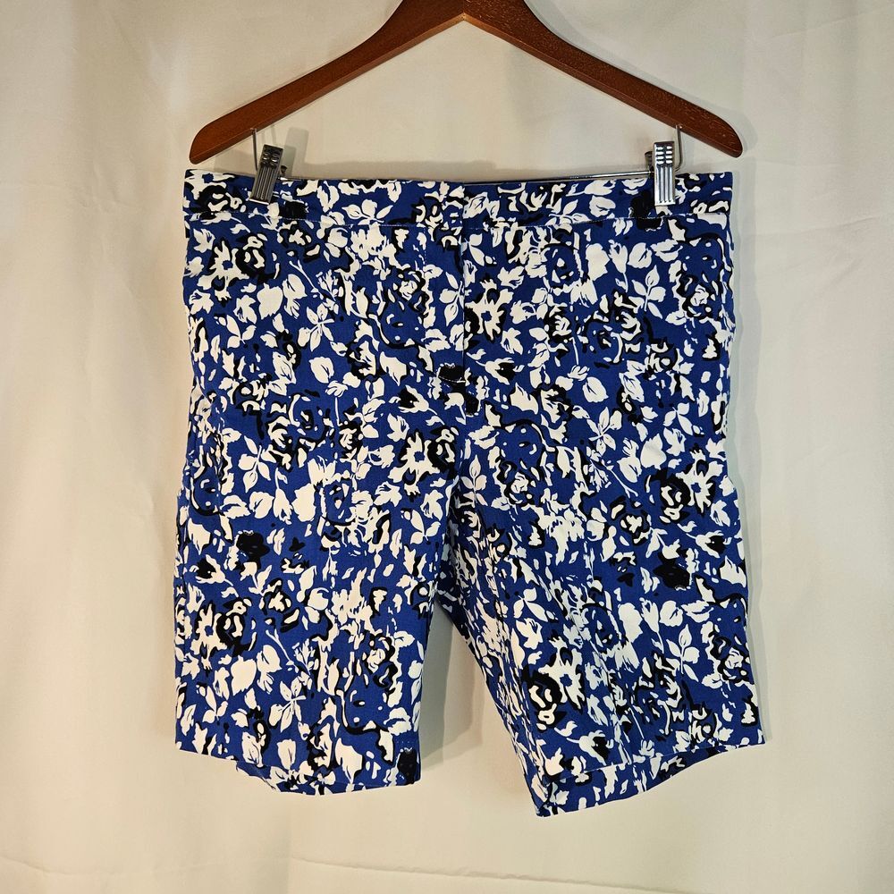 Mario Serrani Womens‎ Shorts Size 14 Comfort Stretch Tummy Control Black/Blue